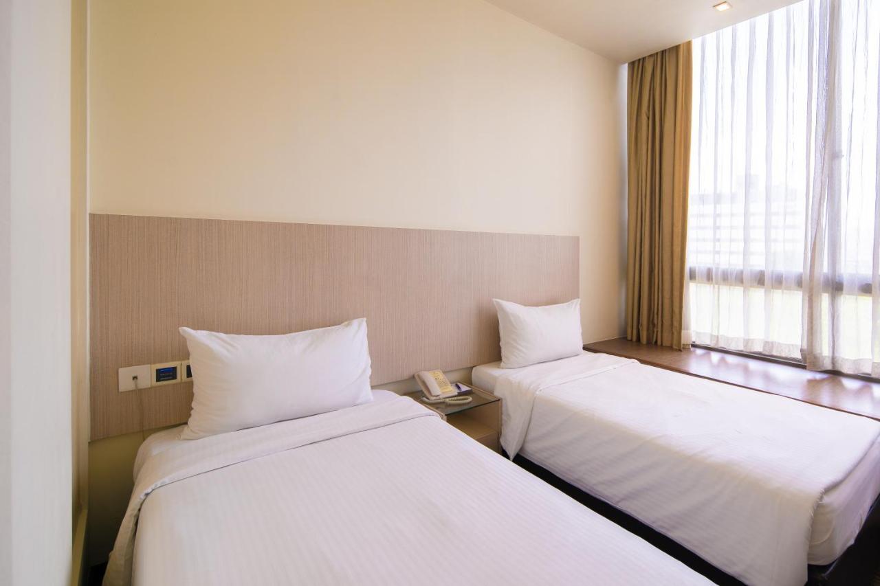 Aqueen Hotel Lavender Singapore Buitenkant foto