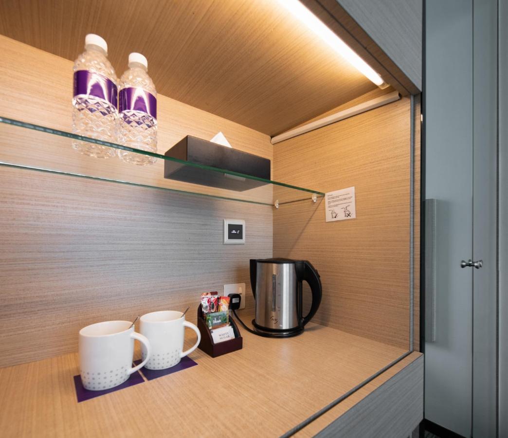 Aqueen Hotel Lavender Singapore Buitenkant foto