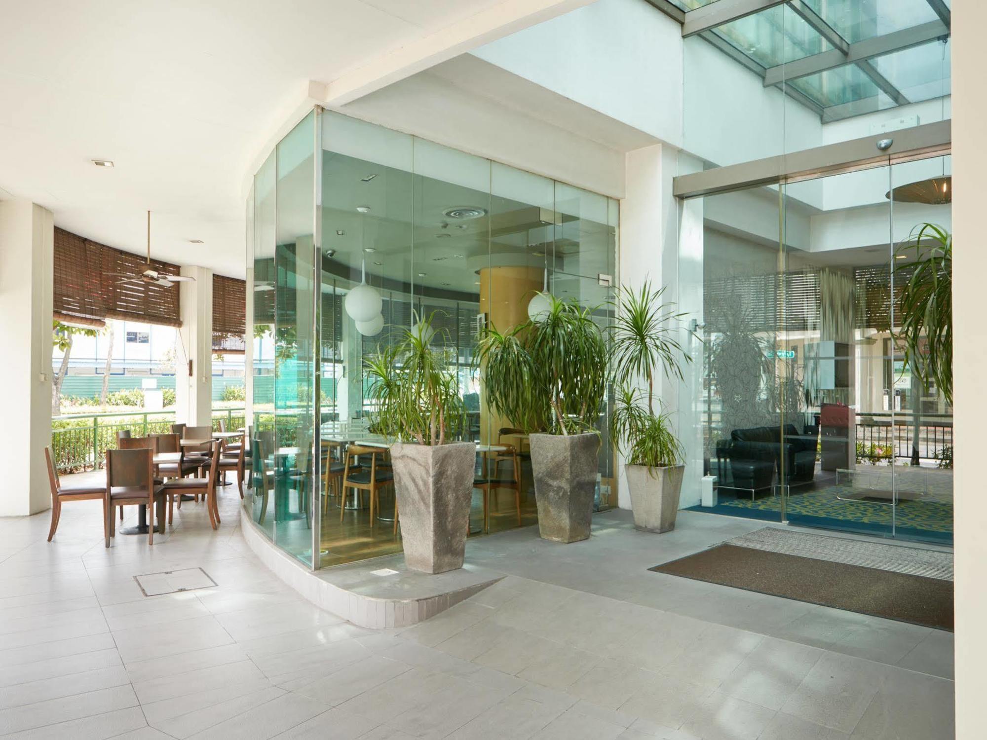 Aqueen Hotel Lavender Singapore Buitenkant foto