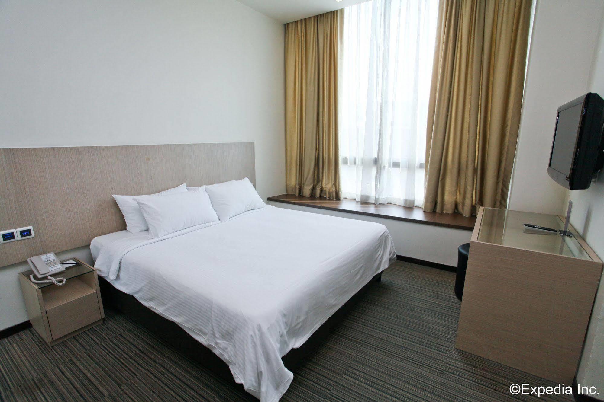 Aqueen Hotel Lavender Singapore Buitenkant foto