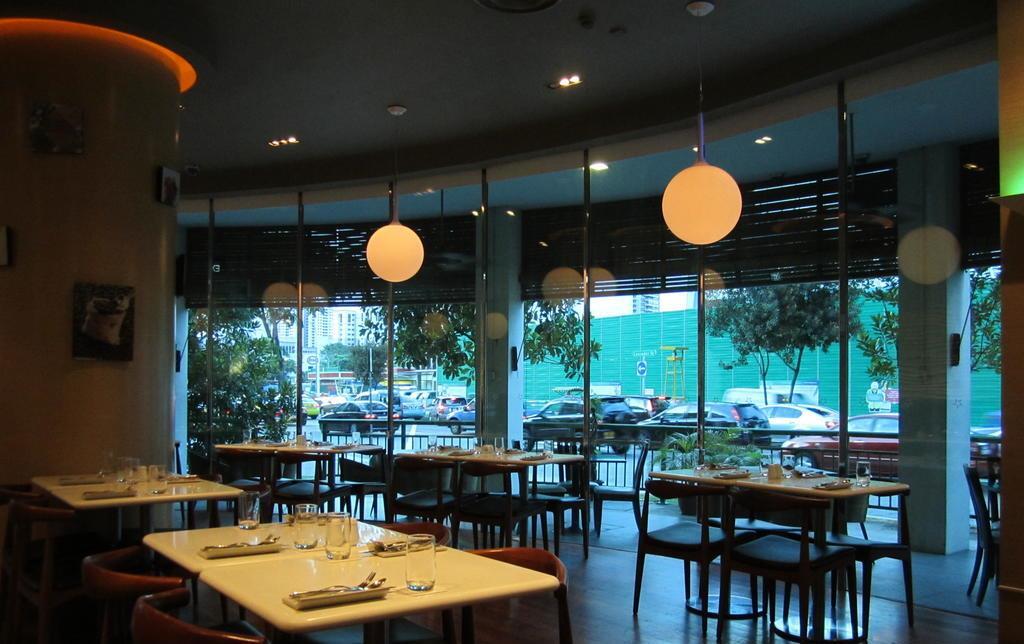 Aqueen Hotel Lavender Singapore Buitenkant foto